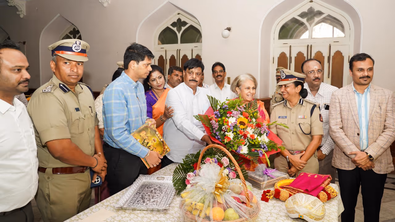 HC Mahadevappa_Pramoda devi