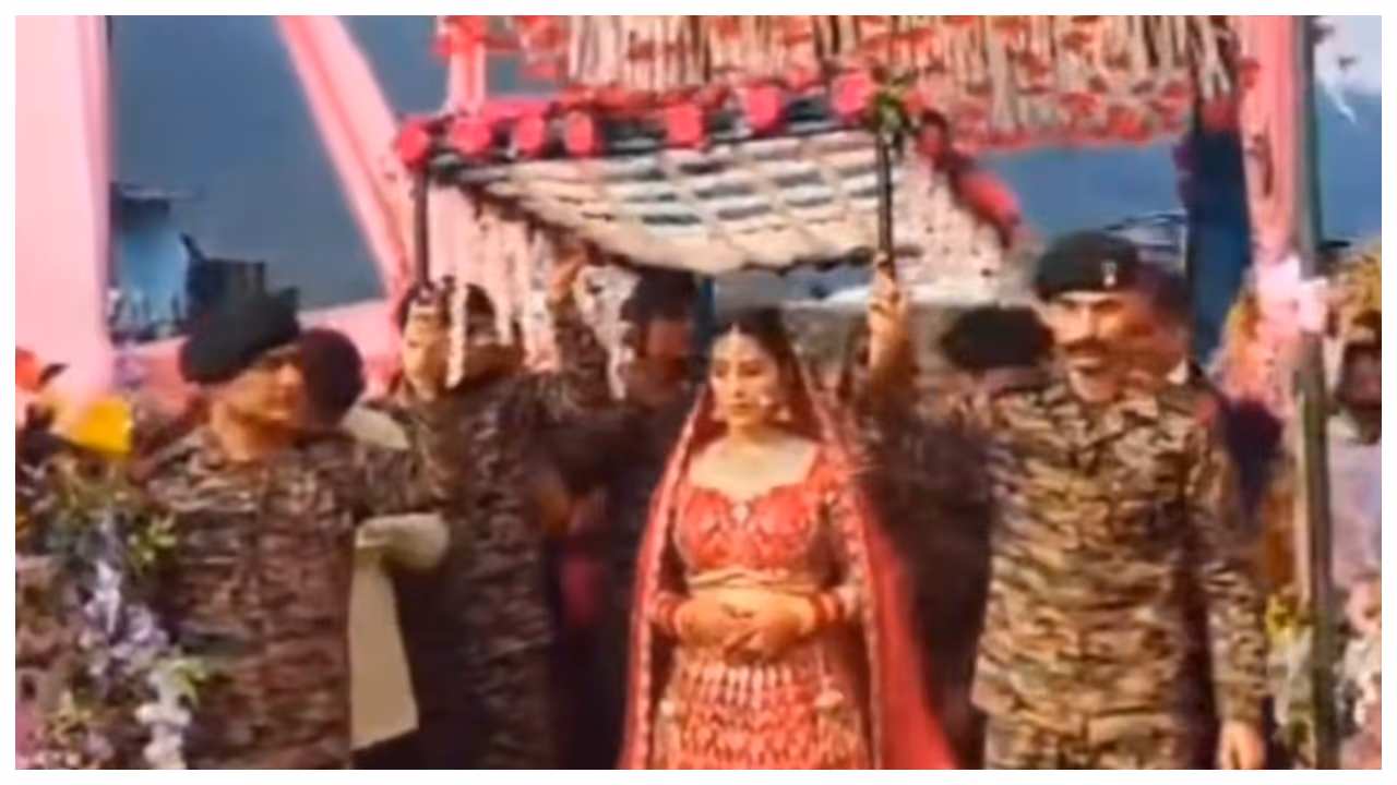 indian army soldiers fulfil late brothers role