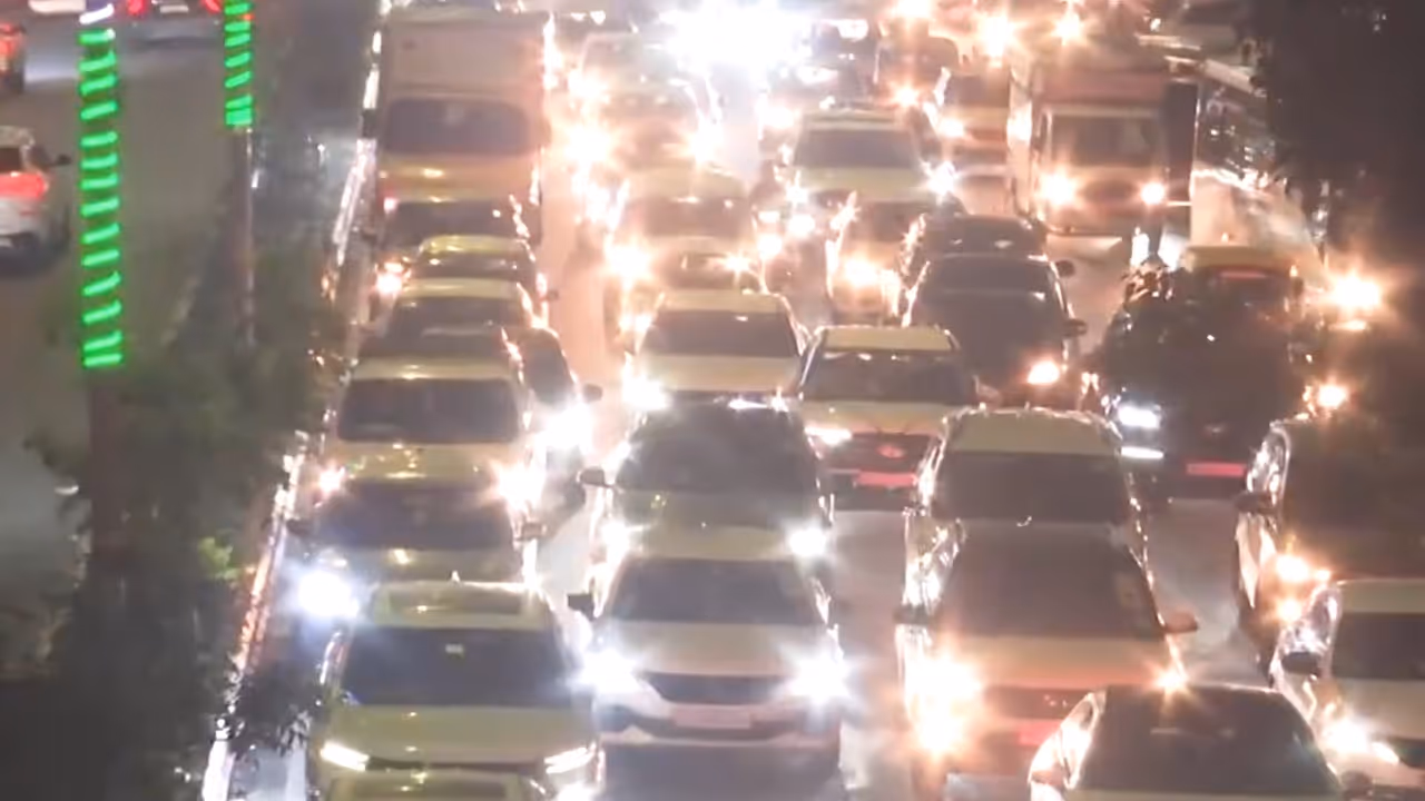 Delhi traffic jams
