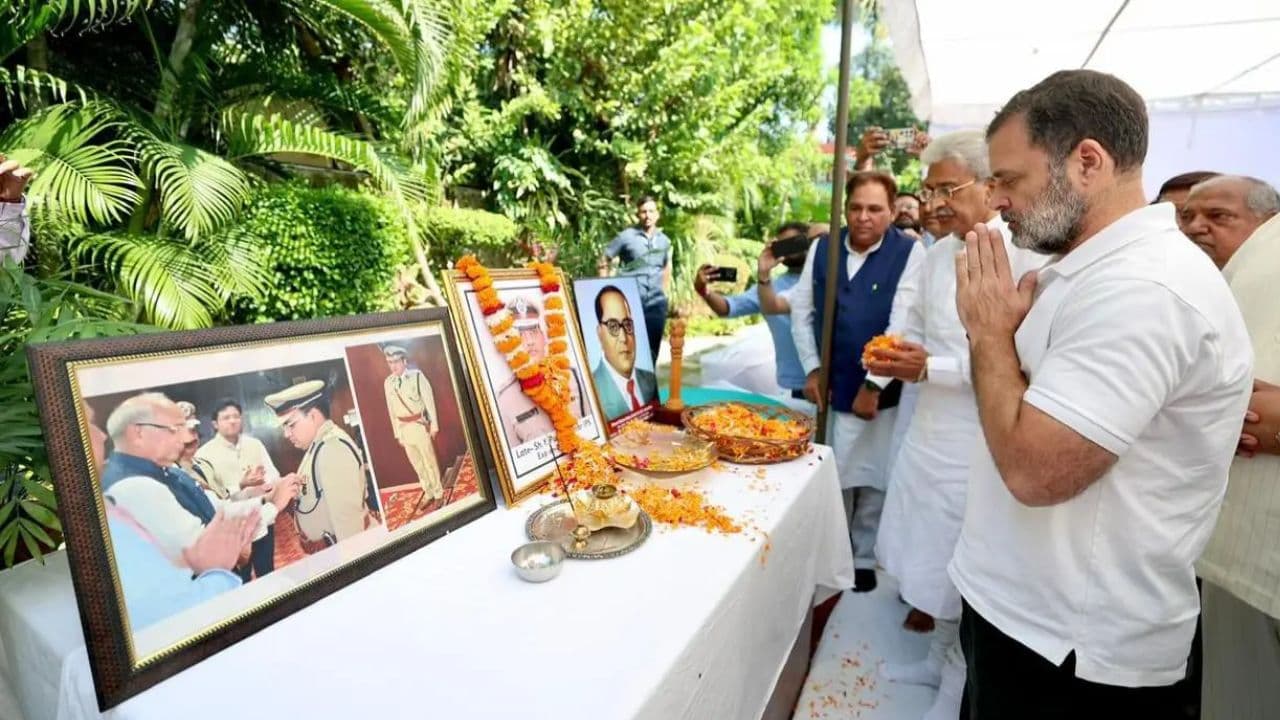 Rahul gandhi visit ips puran singh house