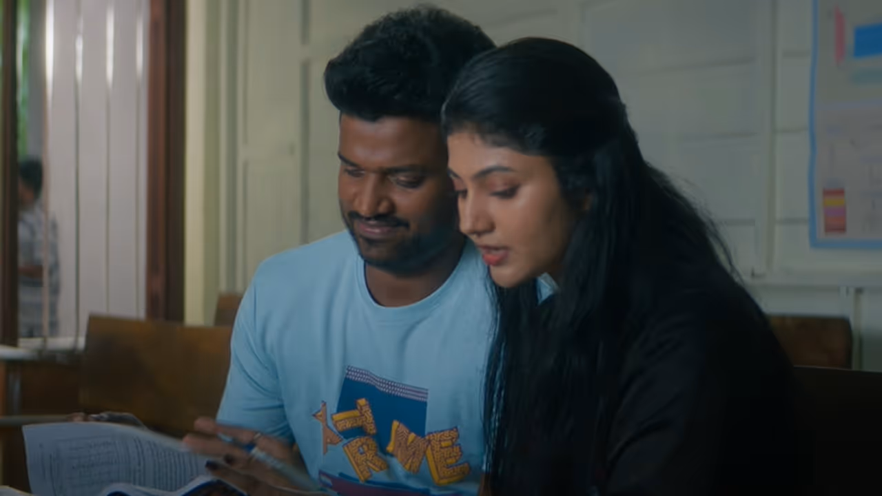 Athi Bheekara Kaamukan 