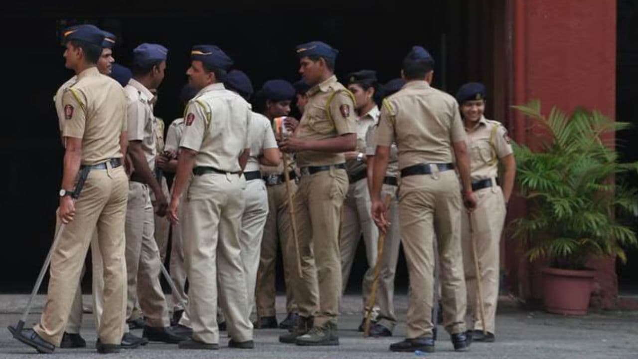 Policeman Dismissed From Service Policeman Dismissed From Service