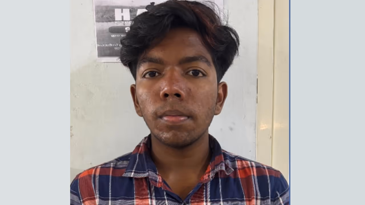 law student arrested for morphing law student arrested for morphing