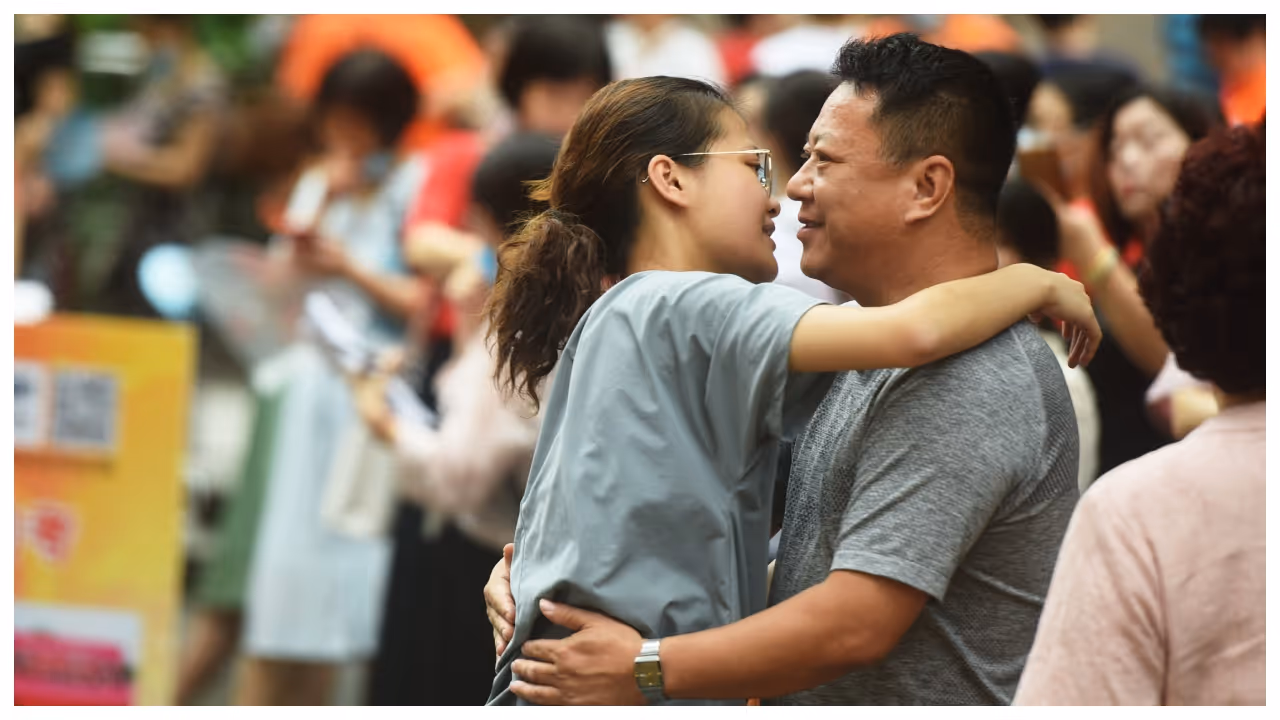 hug therapy hug therapy