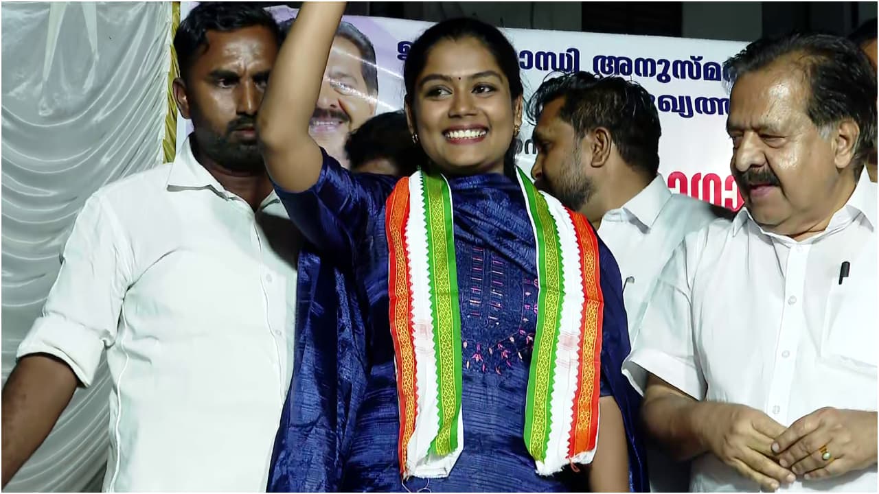 vyshna suresh vyshna suresh