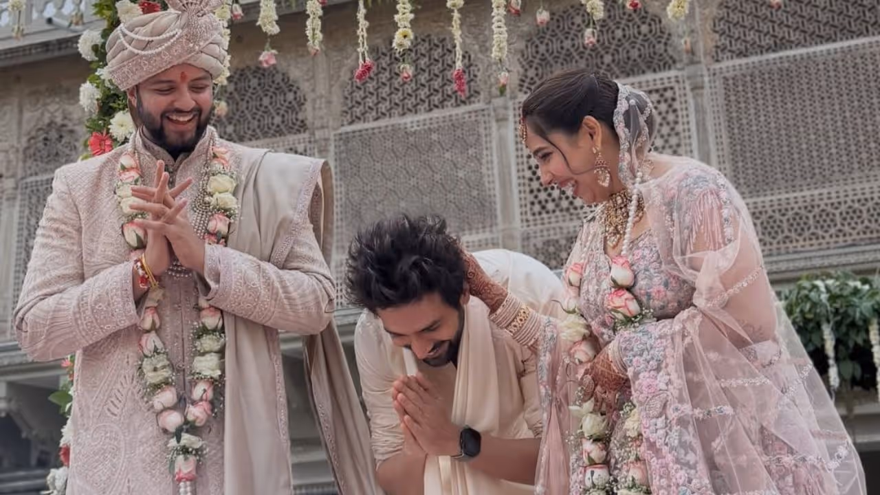 कार्तिक आर्यन कार्तिक आर्यन