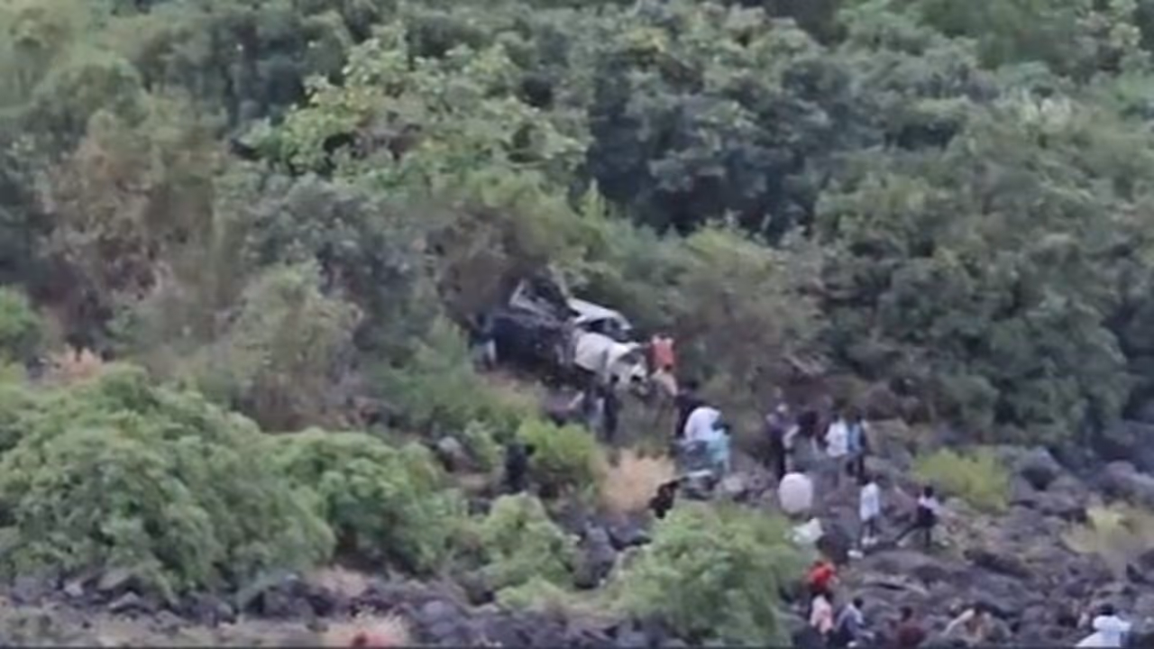 Nasik Accident