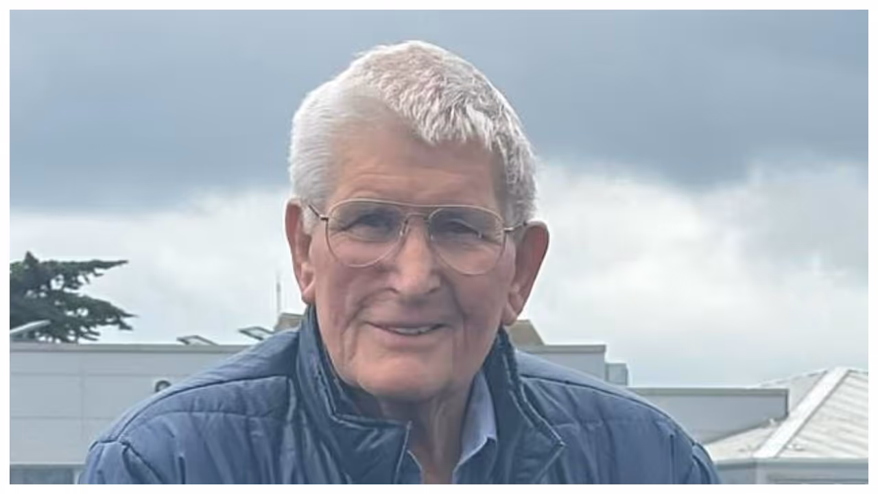 86 year old Roy Marsh 86 year old Roy Marsh