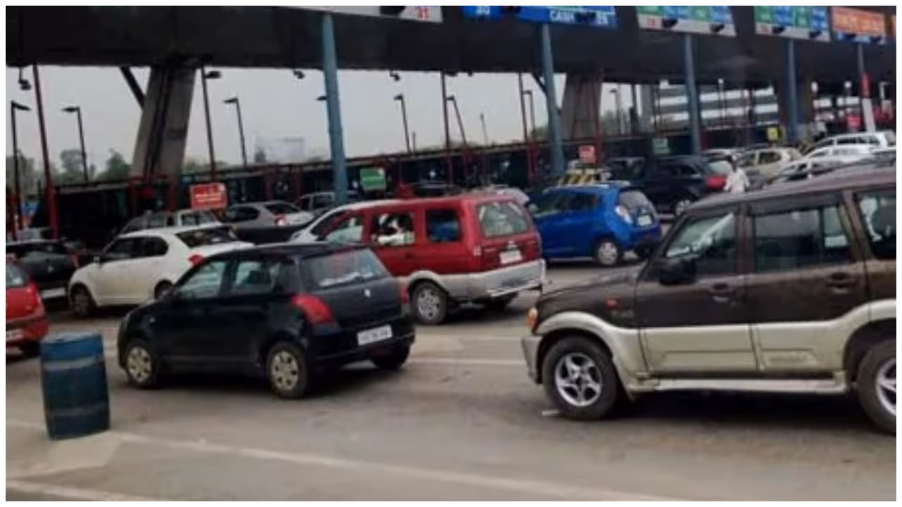 UP Crime Expressway CCTV More Arrested Over Couples Private Videos Blackmail UP Crime Expressway CCTV More Arrested Over Couples Private Videos Blackmail