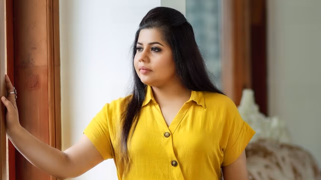 Sneha sreekumar Sneha sreekumar