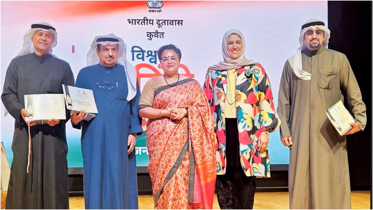 indian embassy honored kuwaiti citizens indian embassy honored kuwaiti citizens