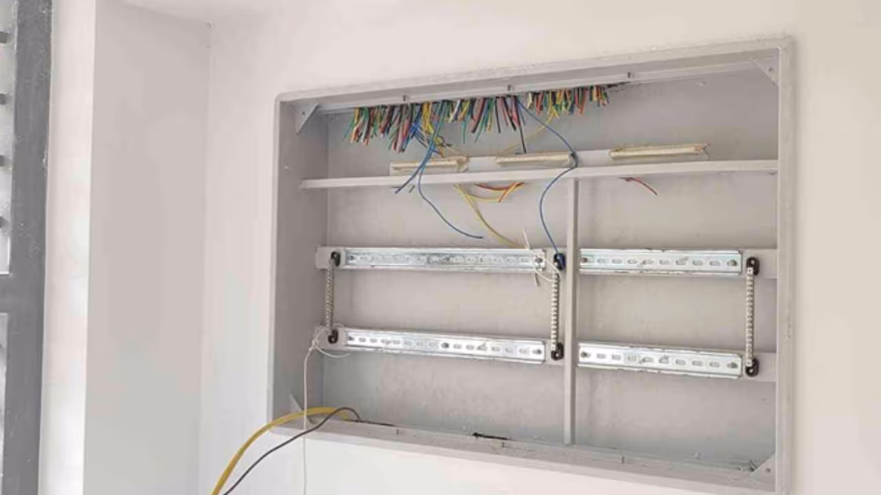 Thieves pulled out wires from a house's switchboard; damaged false ceiling. Thieves pulled out wires from a house's switchboard; damaged false ceiling.