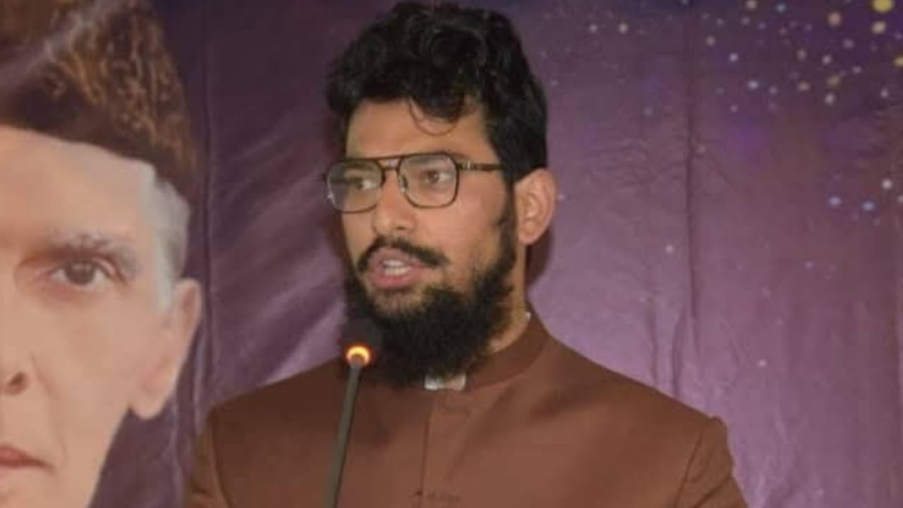Hamza Burhan Hamza Burhan