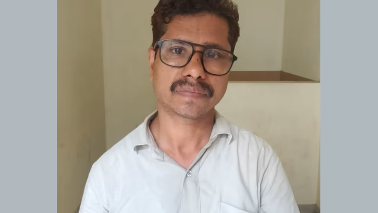 tailoring shop owner arrested for molesting woman in kunnamangalam tailoring shop owner arrested for molesting woman in kunnamangalam