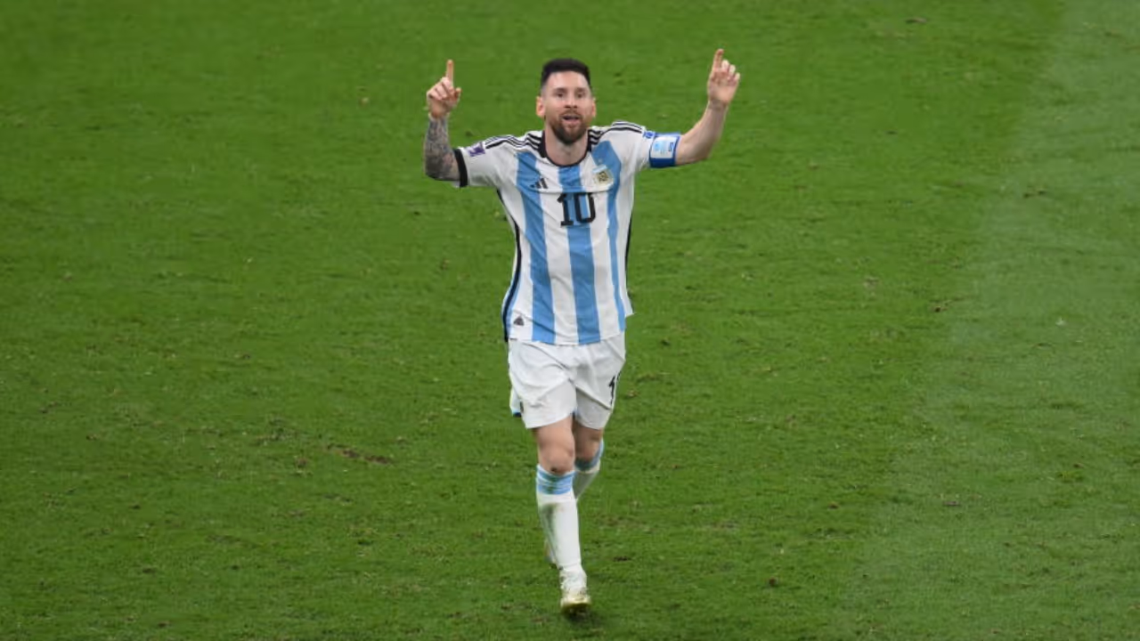 Lionel Messi Lionel Messi