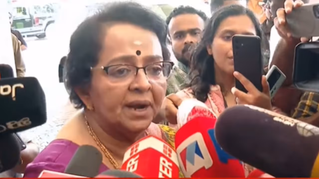 mallika sukumaran mallika sukumaran
