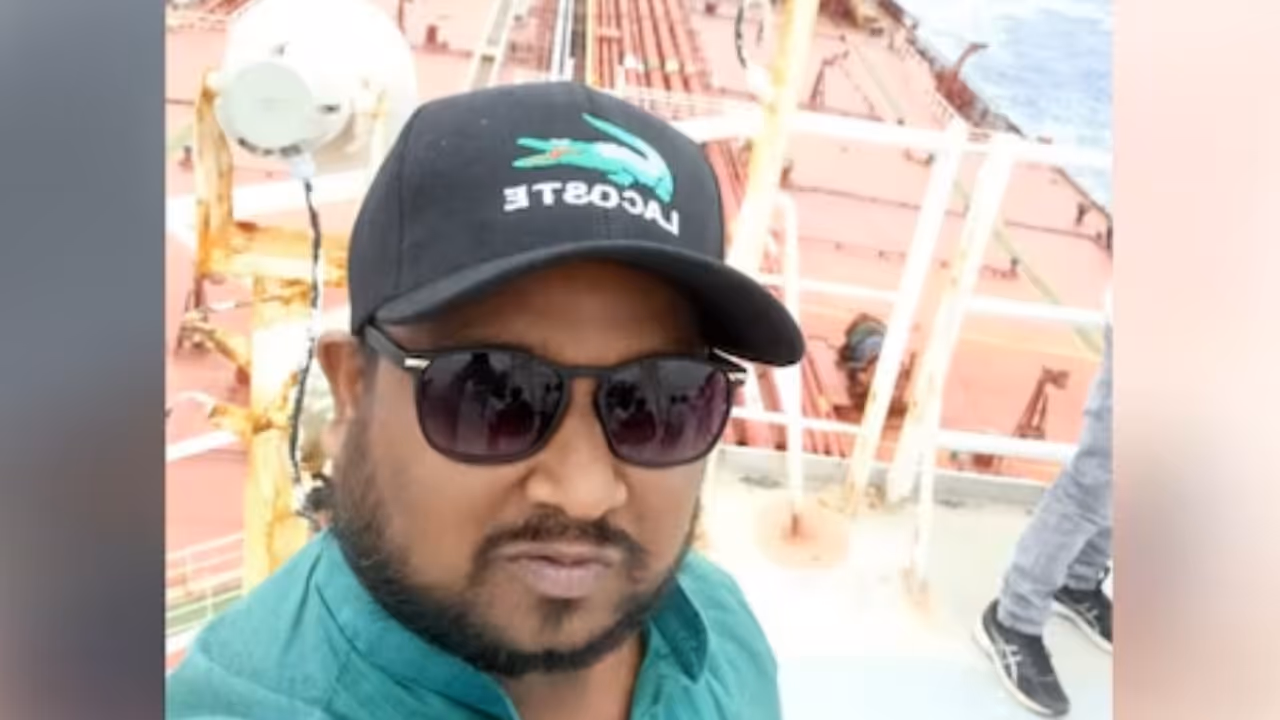 Dead body of Indian Sailor died in venezuela brought back without internal organs Dead body of Indian Sailor died in venezuela brought back without internal organs