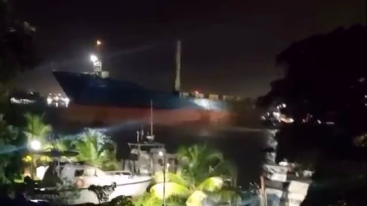 Container ship Container ship