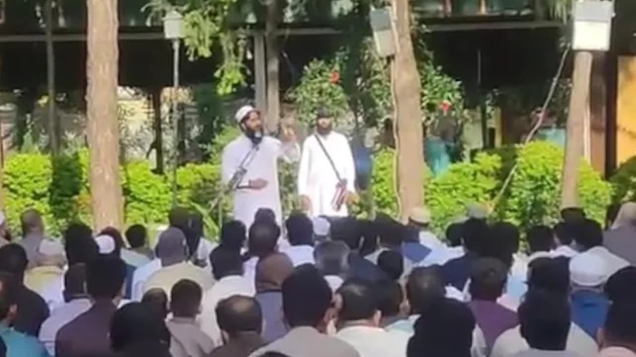 Terrorist Terrorist