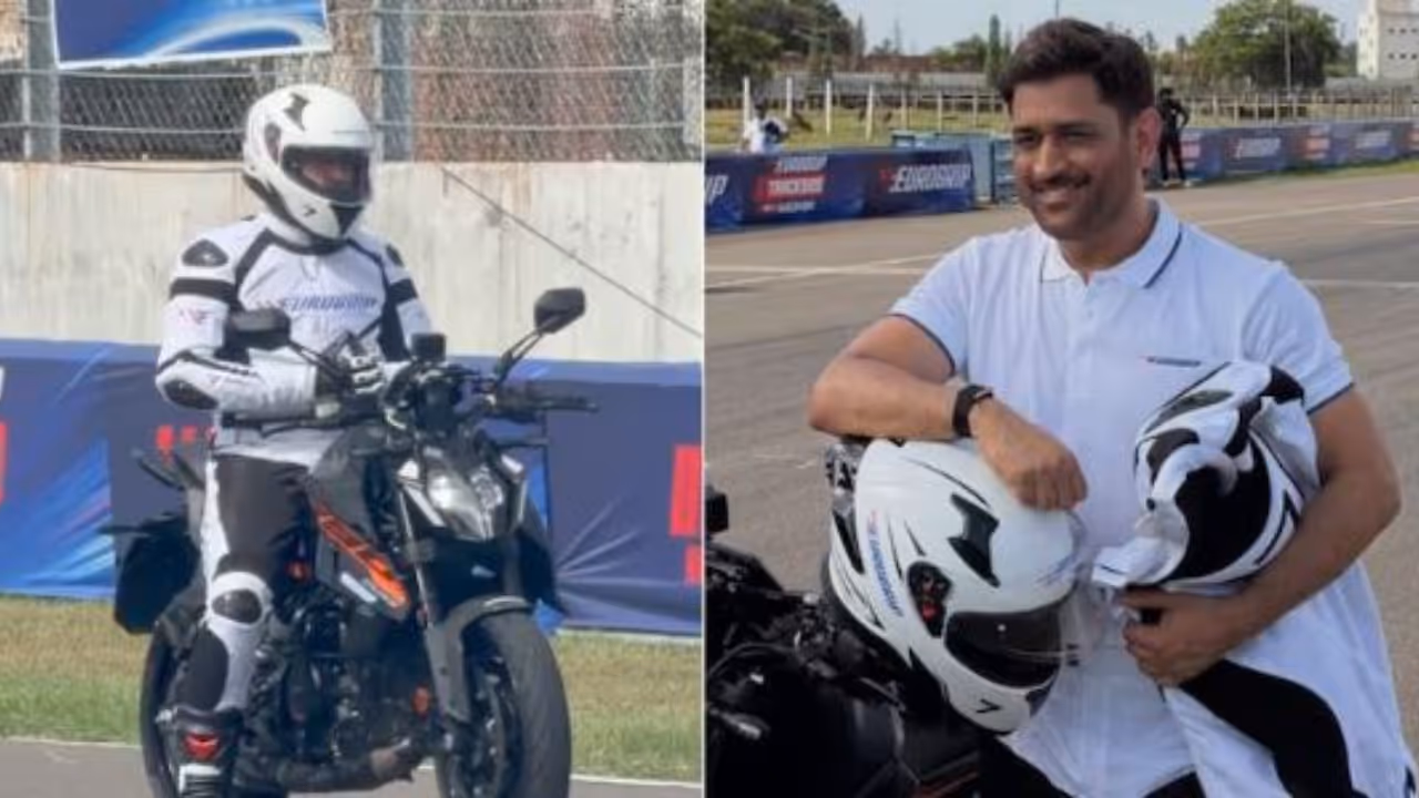 MS Dhoni MS Dhoni