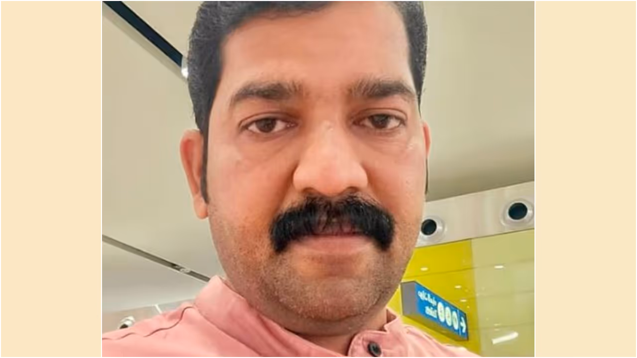 Saneesh Babu Saneesh Babu