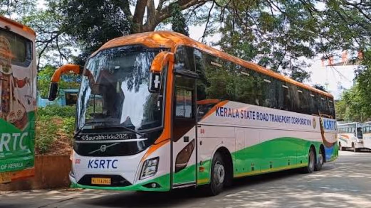 KSRTC Volvo bus KSRTC Volvo bus