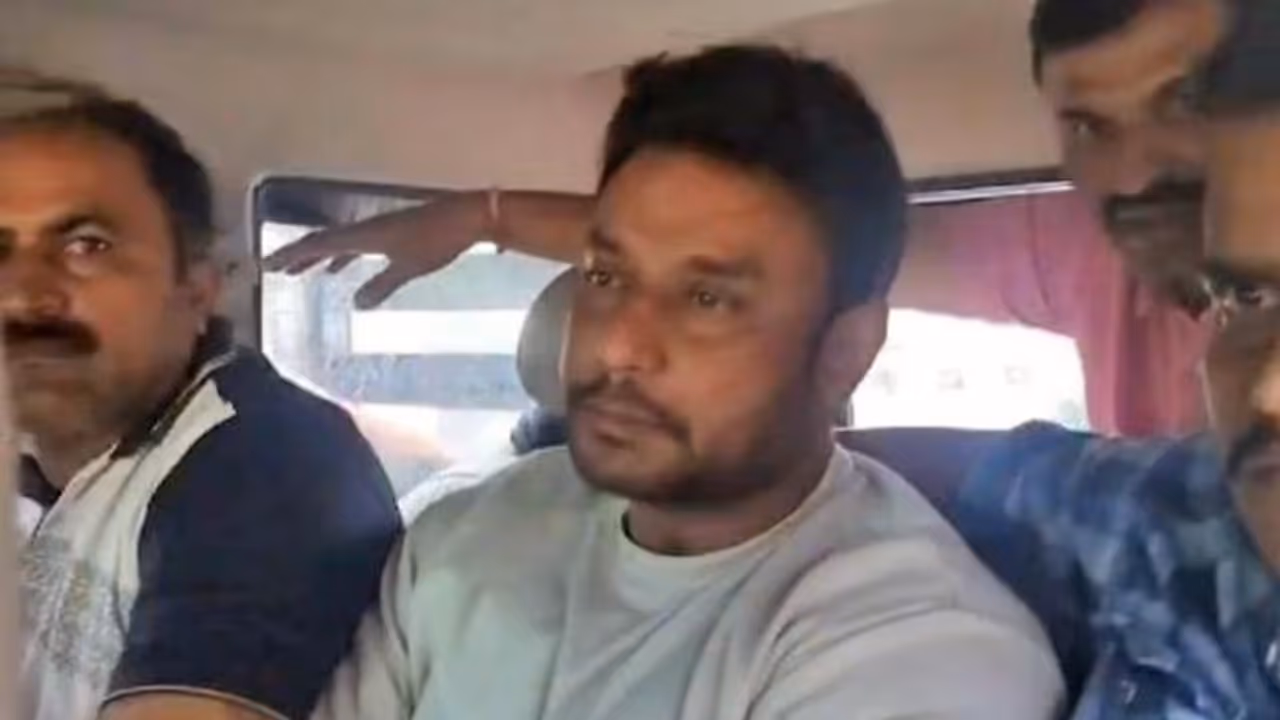actor darshan thoogudeepa actor darshan thoogudeepa