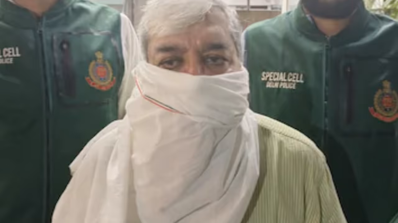 15 years on the run 72 year old wanted criminal arrested in mathura 15 years on the run 72 year old wanted criminal arrested in mathura