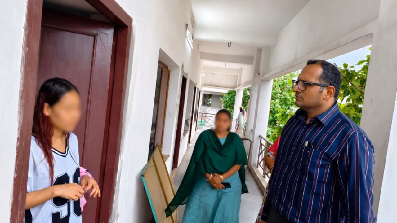 phone theft dispute sparks clash at nursing hostel in andhra pradesh phone theft dispute sparks clash at nursing hostel in andhra pradesh