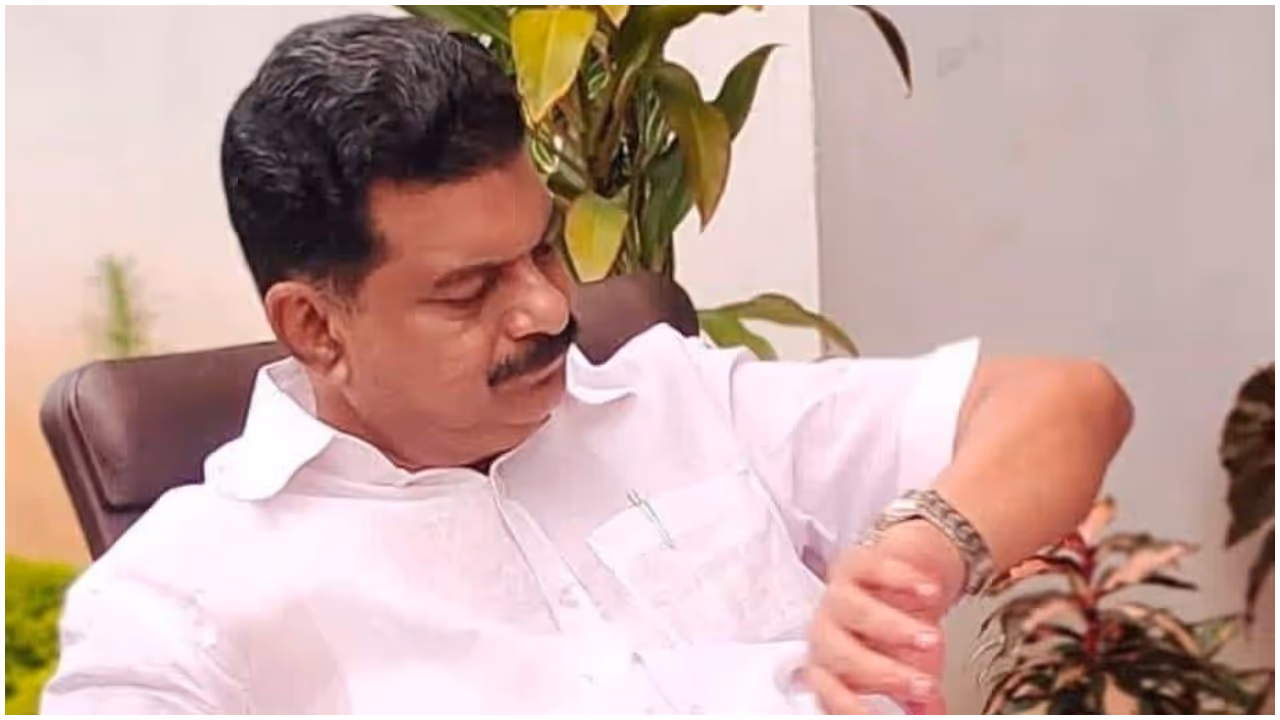 PV Anvar PV Anvar