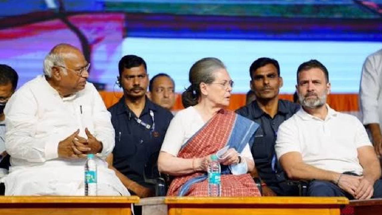 AICC Postpones High Level Meeting of Chief Ministers and Education Ministers AICC Postpones High Level Meeting of Chief Ministers and Education Ministers
