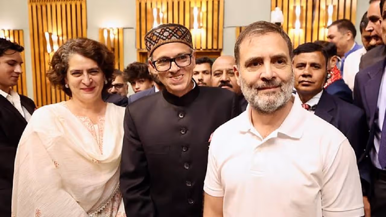 Row intensifies between Congress and National Conference over Vande Mataram rendition Row intensifies between Congress and National Conference over Vande Mataram rendition