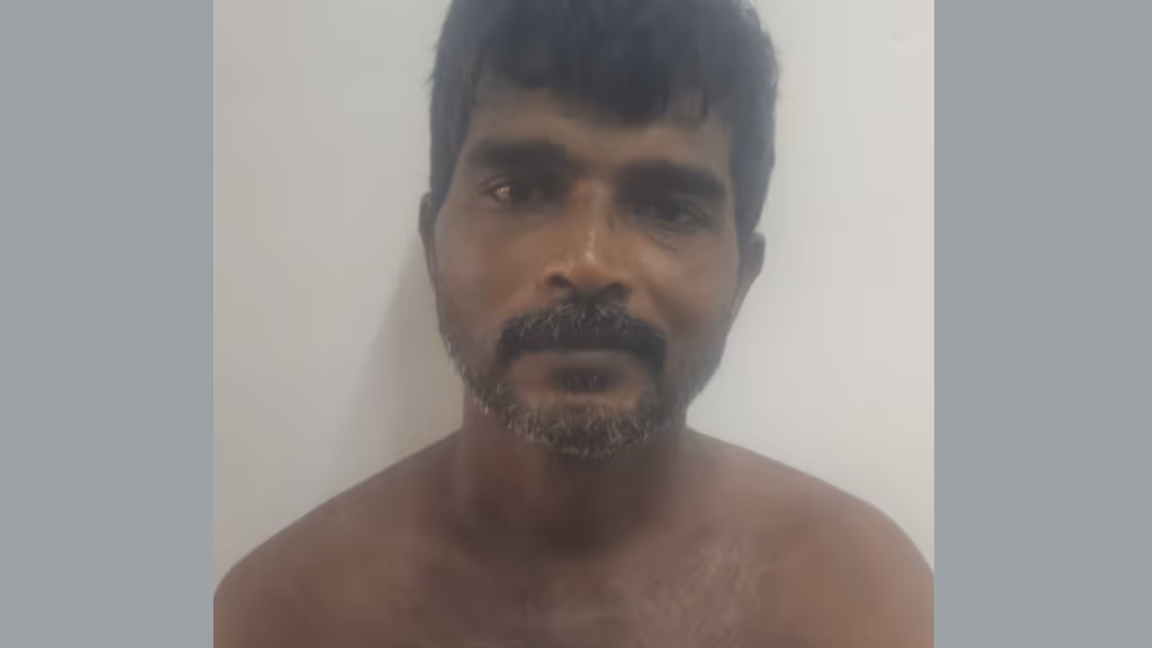 drunk man throws stone at 16 year old student in kozhikode arrested drunk man throws stone at 16 year old student in kozhikode arrested