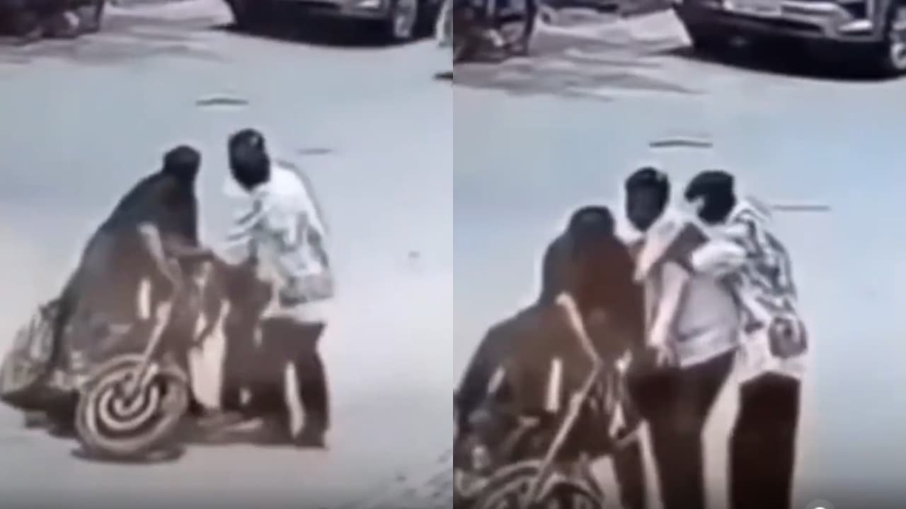 Hyderabad's Bike Accident Robbery Hyderabad's Bike Accident Robbery