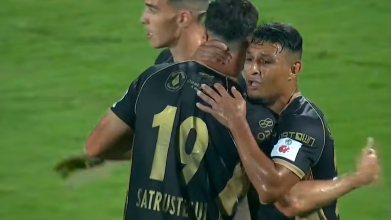 North East United vs Kerala Blasters North East United vs Kerala Blasters