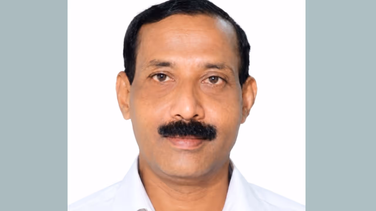 man found dead in well near his house in haripad man found dead in well near his house in haripad