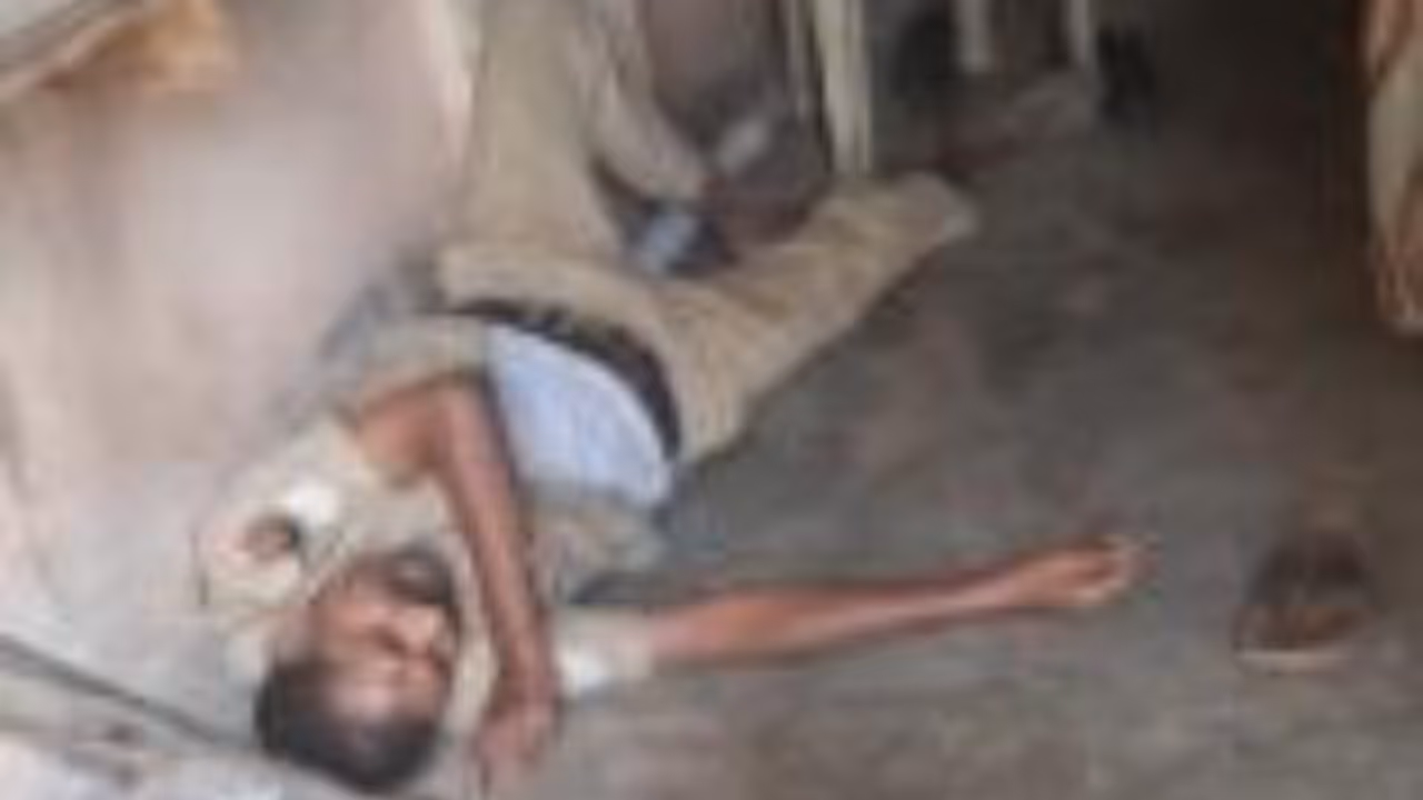 excise preventive officer suspended for allegedly drinking on duty in kallikkad excise preventive officer suspended for allegedly drinking on duty in kallikkad