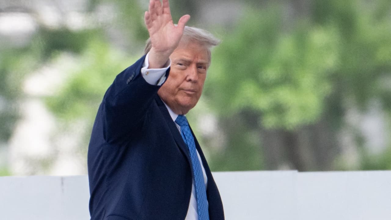 Trump Warns Iran Trump Warns Iran