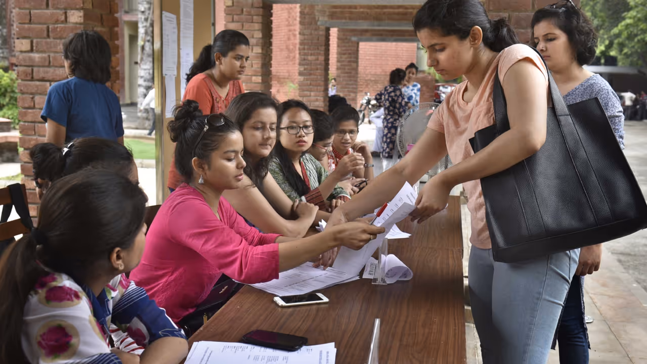 Delhi University Job Fair 2025