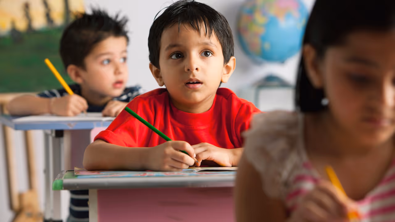 Delhi school hybrid classes 2025 Delhi school hybrid classes 2025