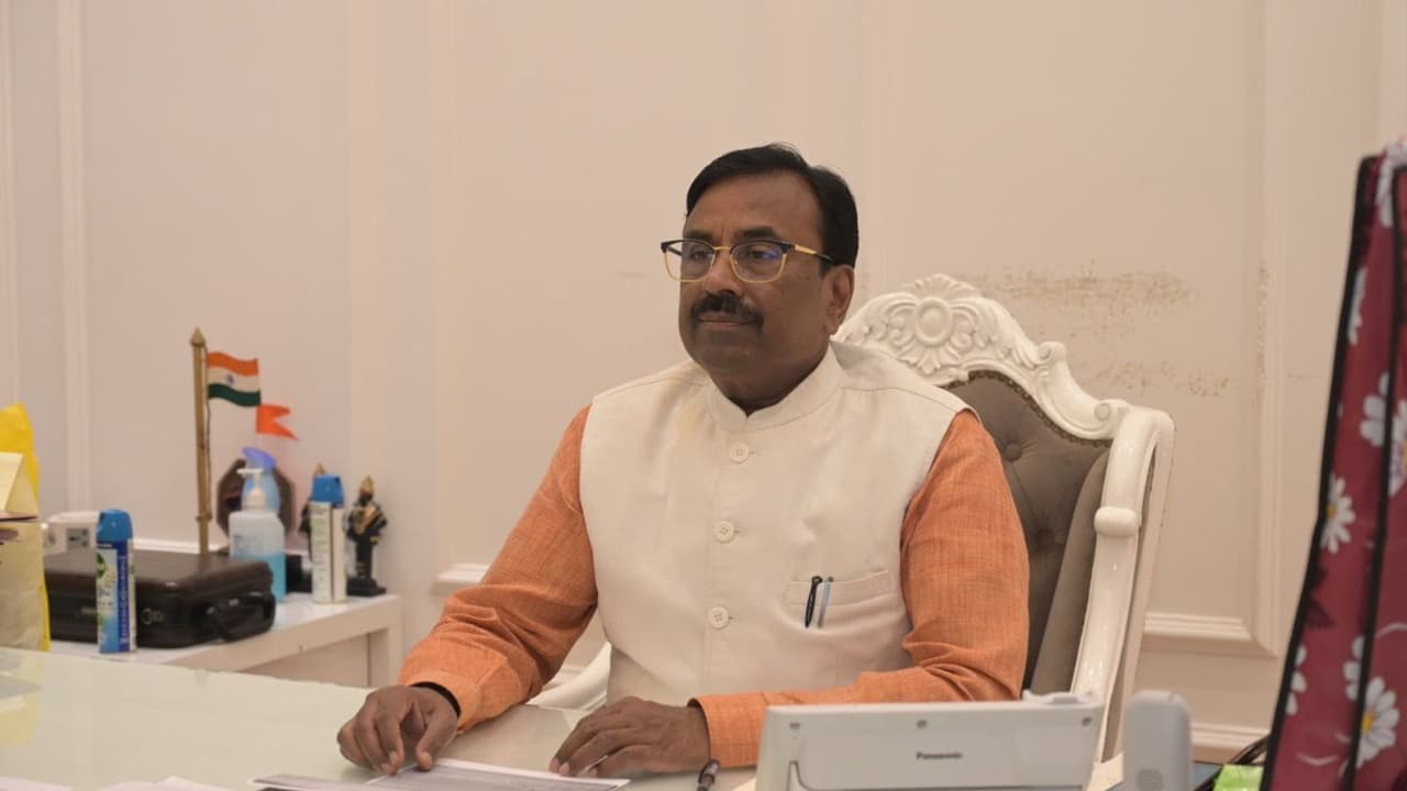 Sudhir Mungantiwar Sudhir Mungantiwar