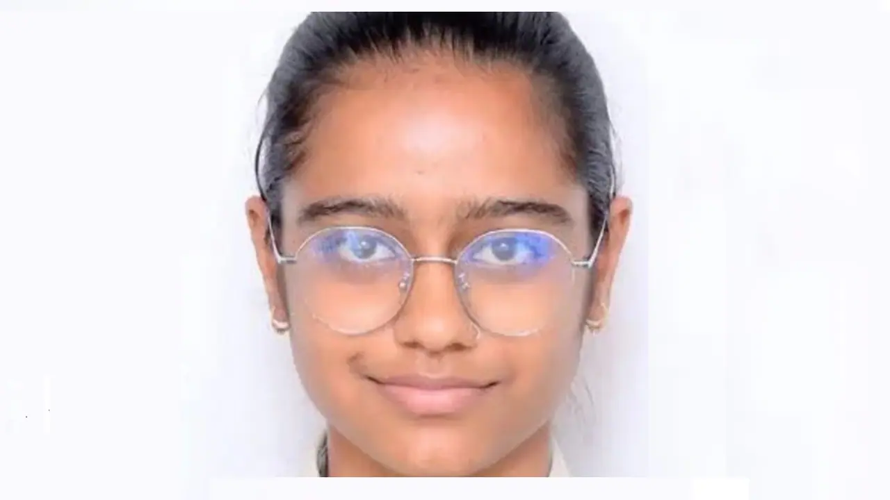 Khushi Shekhawat CBSE topper 2025 story