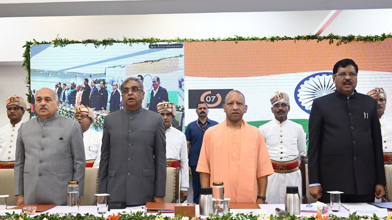 CM Yogi Adityanath CM Yogi Adityanath