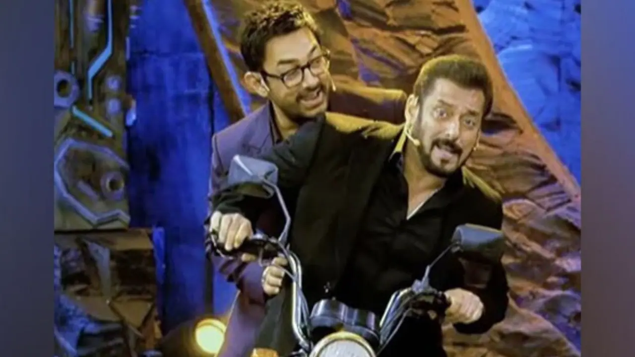 Bollywood superstars Salman Khan and Aamir Khan Bollywood superstars Salman Khan and Aamir Khan