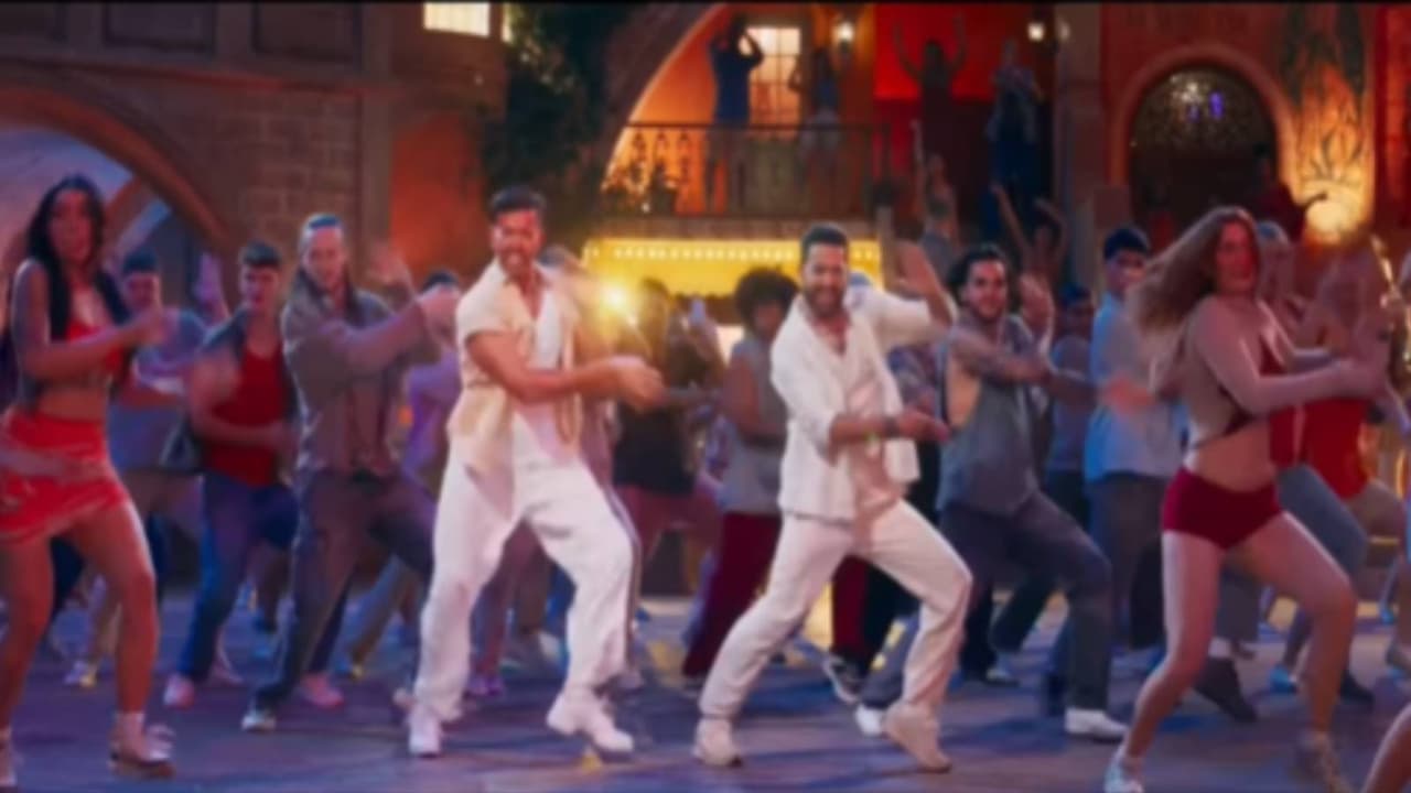 War 2 song War 2 song