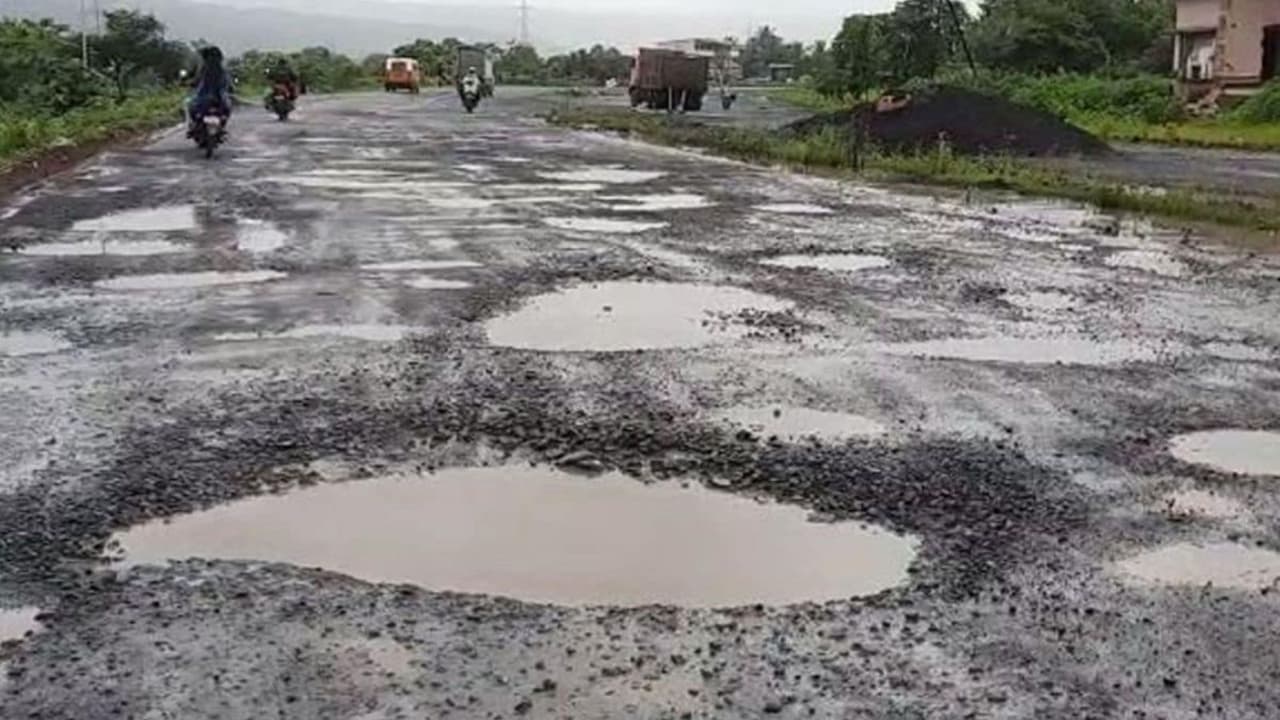 Mumbai Goa Potholes Mumbai Goa Potholes
