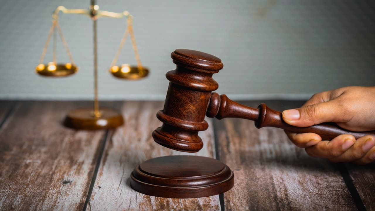 How to become a judge in India