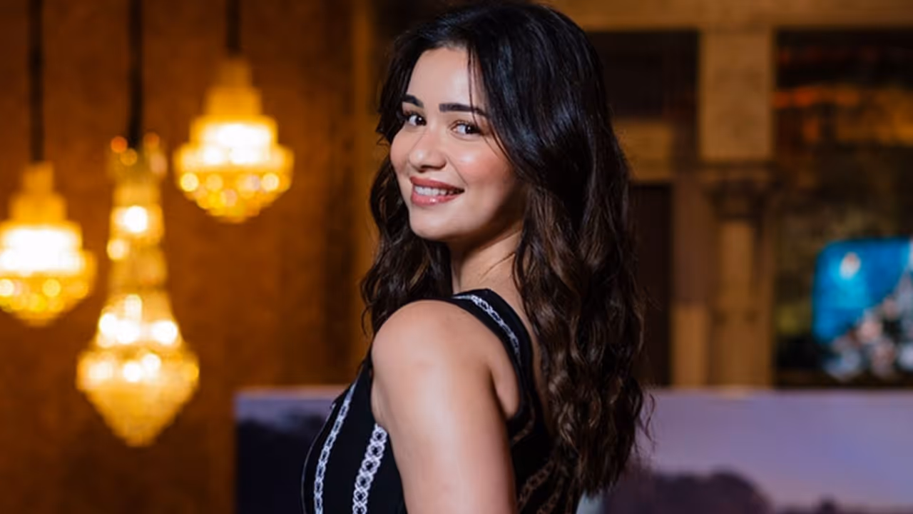 Sara Tendulkar Birthday