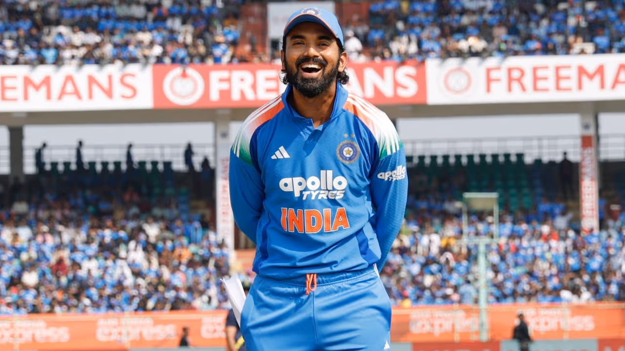 kl rahul during toss ind vs sa 3rd odi