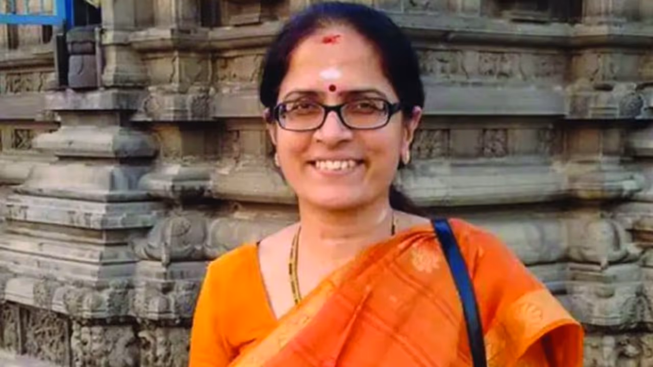 supreme court justice vs mohana india new judge bar to bench coimbatore pollachi law career women justice supreme court justice vs mohana india new judge bar to bench coimbatore pollachi law career women justice